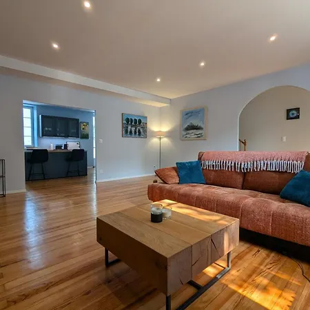 Charmante Maison Xixe Sur Avec 3 Chambres, Cour Privative & Parking * Jarnac
